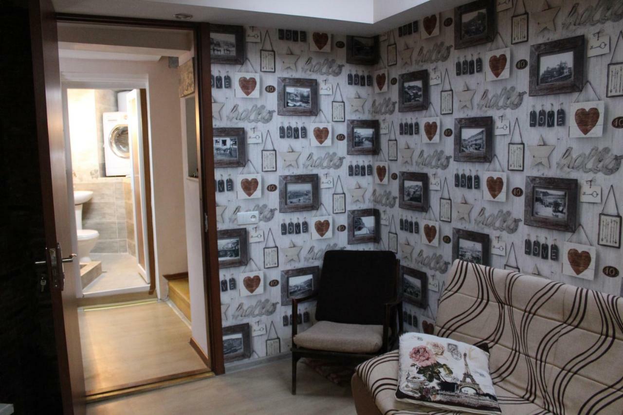 Lui Lui Apartment Tbilisi Exterior photo